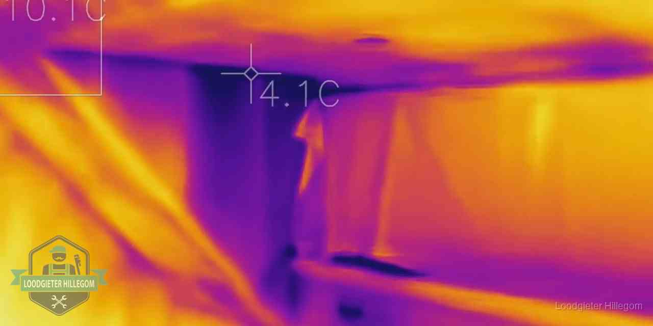 Warmtebeeldopname van een vloerconstructie tijdens lekdetectie in Hillegom